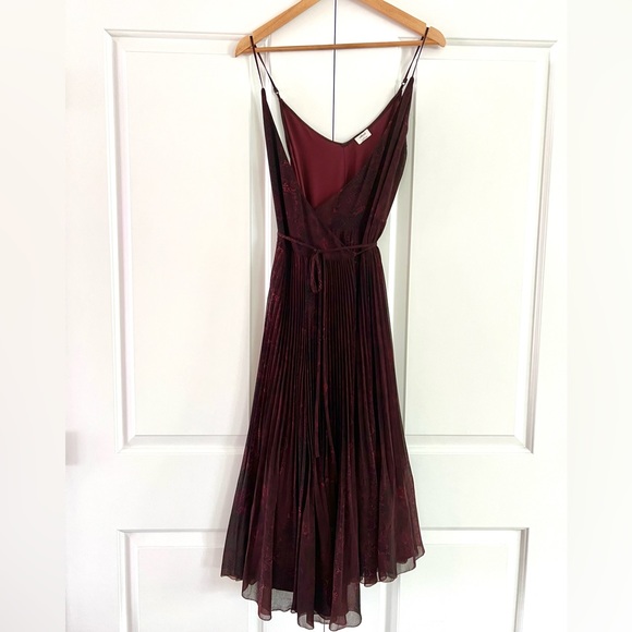 Women’s red snake print wrap dress - Picture 1 of 3